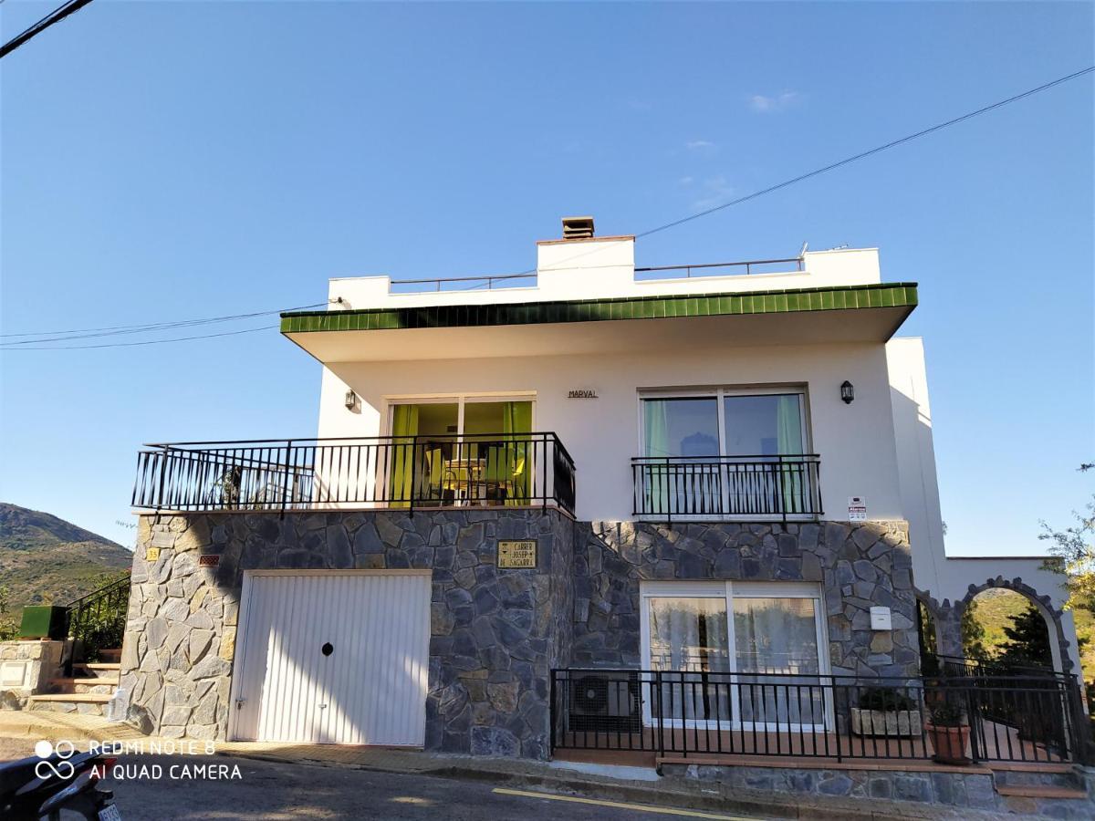 Villa Marval Llanca Exterior photo